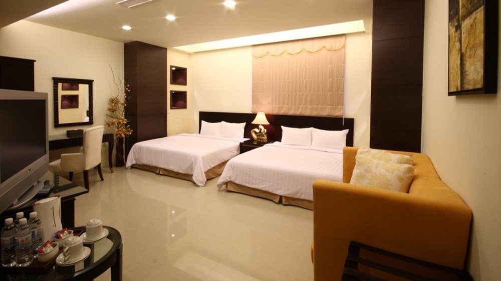 เอซ โฮเต็ล Hotel เมืองฮวาเหลียน ภายนอก รูปภาพ